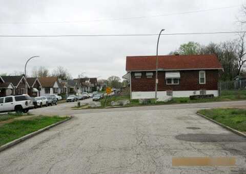 Sherry, SAINT LOUIS, MO 63136