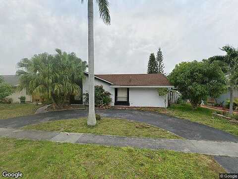 4Th, NORTH LAUDERDALE, FL 33068