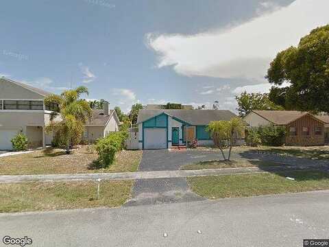 20Th, NORTH LAUDERDALE, FL 33068