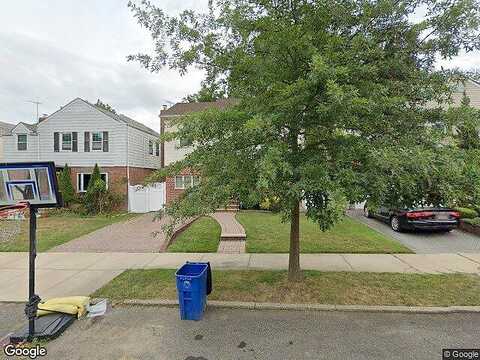 211Th, QUEENS VILLAGE, NY 11427