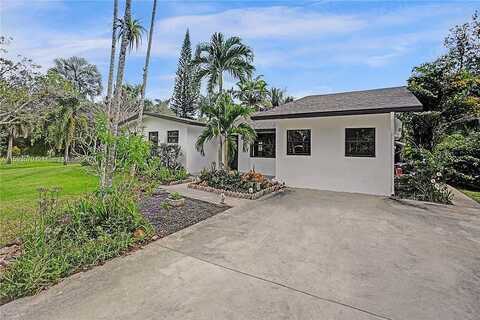 20Th, DAVIE, FL 33325