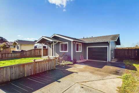 2130 Thiel Avenue, McKinleyville, CA 95519