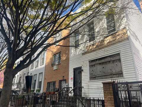 Madison, BROOKLYN, NY 11221