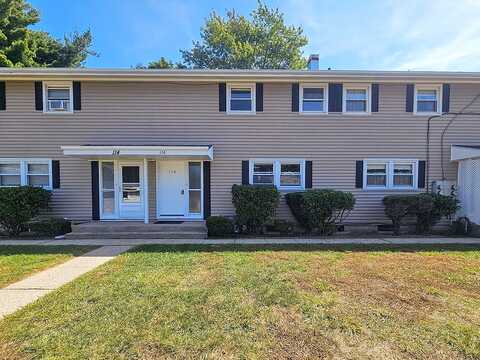 Woodbridge Rd #116, Chicopee, MA 01022