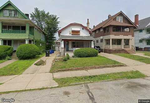 Iowa, CLEVELAND, OH 44108