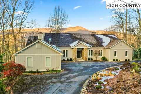 665 Raven Ridge Road, Banner Elk, NC 28604