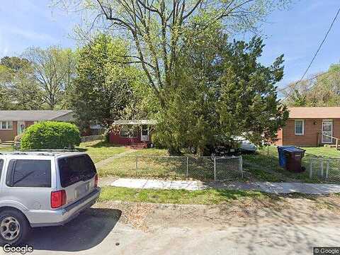 Yeadon, CHESAPEAKE, VA 23324