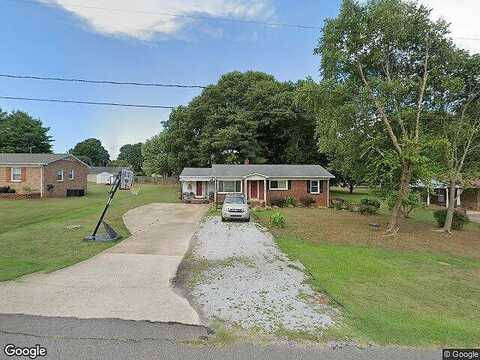 Crestview, SHELBY, NC 28150