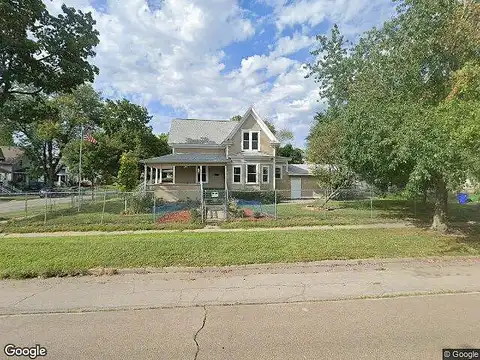 5Th, CEDAR RAPIDS, IA 52403