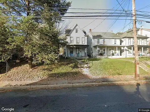 Maple, LEBANON, PA 17046