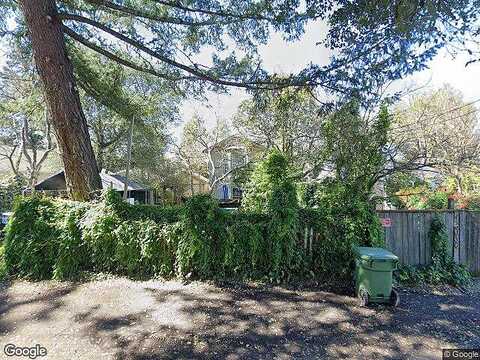 Poplar Ave, SONOMA, CA 95476