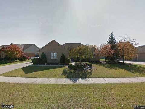 Balmoral, MACOMB, MI 48044