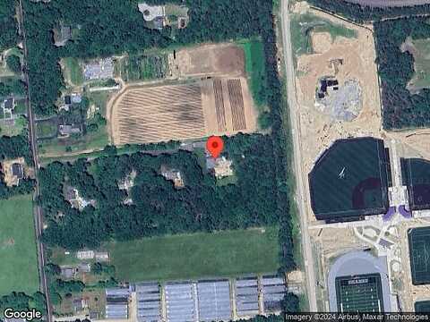 Dayton, MANORVILLE, NY 11949