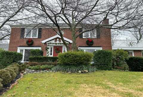 Shore, MANHASSET, NY 11030