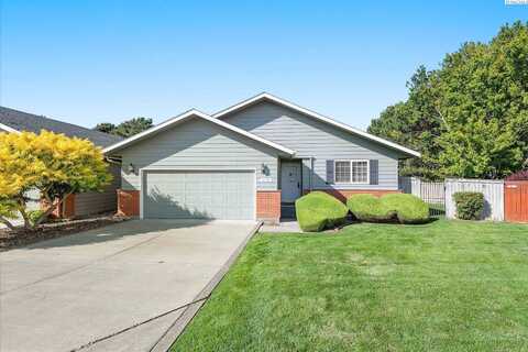 W 29Th Ct, Kennewick, WA 99336