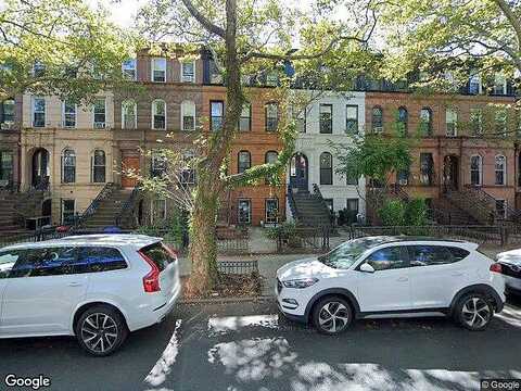 Halsey, BROOKLYN, NY 11216