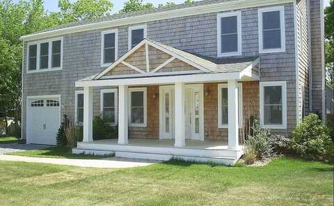 Woodridge, HAMPTON BAYS, NY 11946