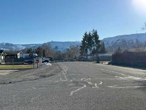 Jackson, EAST WENATCHEE, WA 98802