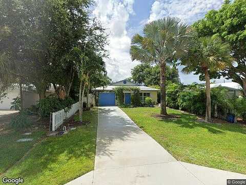 110Th, NAPLES, FL 34108