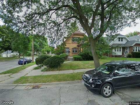 37Th, MILWAUKEE, WI 53216