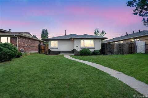 Forest, DENVER, CO 80207