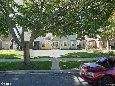 15Th, MILWAUKEE, WI 53221