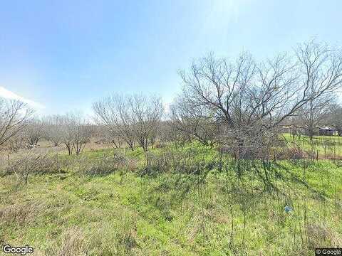 Flores, ELMENDORF, TX 78112