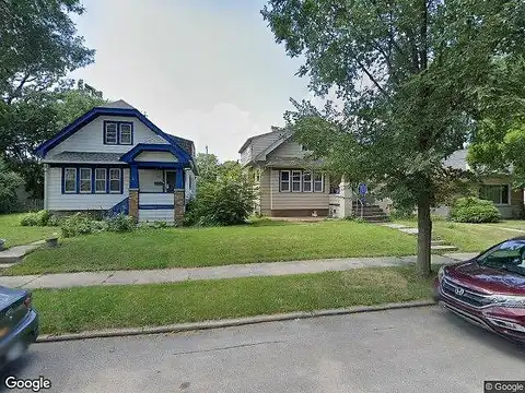 70Th, MILWAUKEE, WI 53218