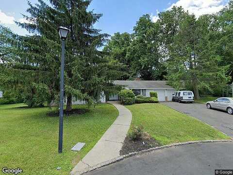 Seven Oaks, ORANGE, NJ 07050