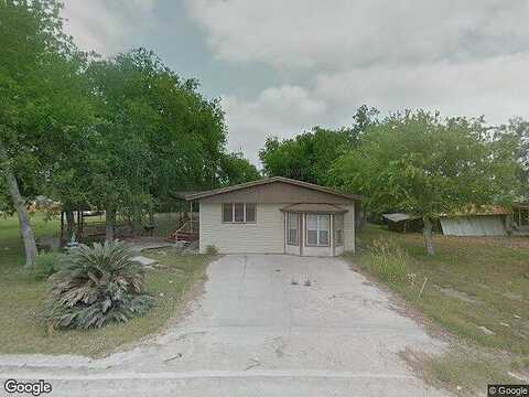 Oliveira, BENAVIDES, TX 78341