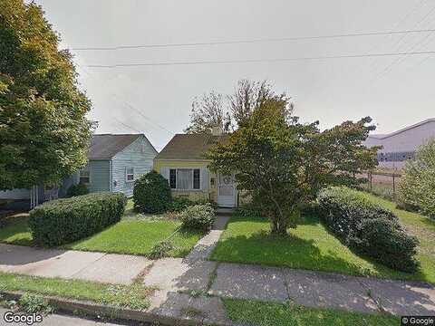 39Th, BEAVER FALLS, PA 15010