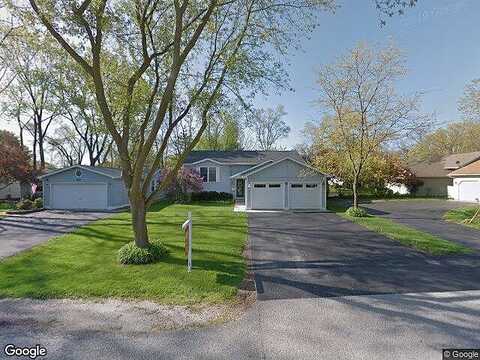 Bonnie Brae, GRAYSLAKE, IL 60030