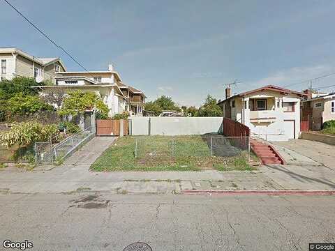 13Th, OAKLAND, CA 94606