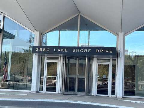 N Lake Shore Dr Apt 2119, Chicago, IL 60657