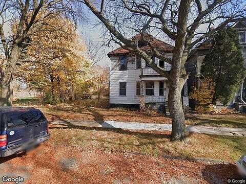Helen, DETROIT, MI 48211