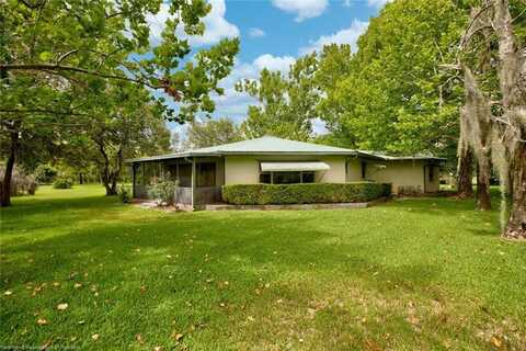 16 Gardenside Avenue, Lake Placid, FL 33852