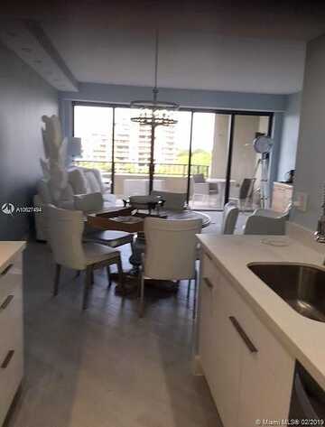 Crandon, KEY BISCAYNE, FL 33149