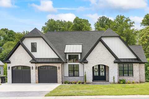 Leander, FOREST, VA 24551
