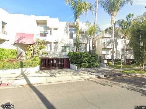 Dickens St, Sherman Oaks, CA 91403