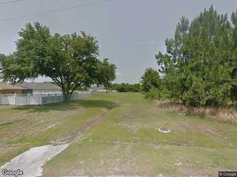 Martigues Dr, Kissimmee, FL 34759