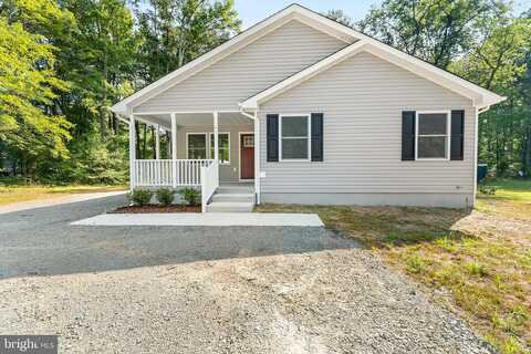 Laurel Ln, COLONIAL BEACH, VA 22443