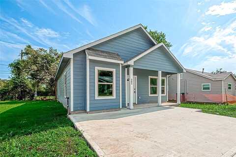 Travis Street, Baytown, TX 77520