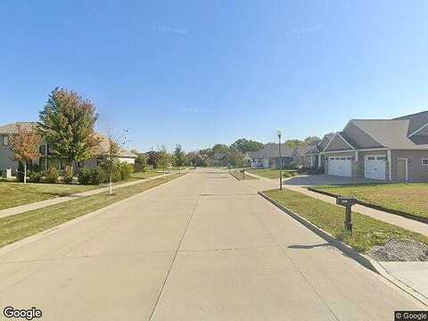 E Canyon Ln, Appleton, WI 54913