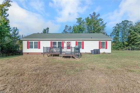 Creek Side Drive, Courtland, VA 23837