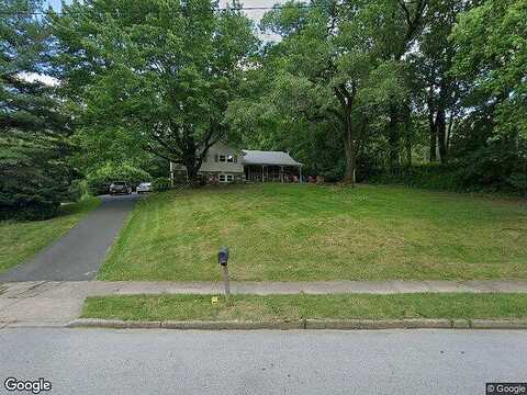 Christine Ln Unit 4Rd, Jenkintown, PA 19046