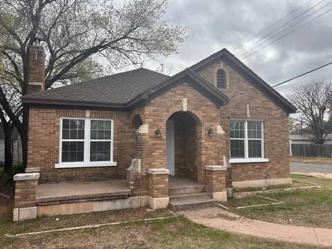 1925 26th, Lubbock, TX 79411