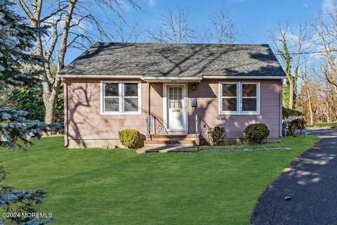 135 W Main Street, Freehold, NJ 07728