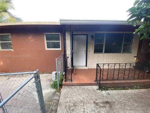 1245 NW 68th St, Miami, FL 33147