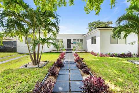 1581 Normandy Dr, Miami Beach, FL 33141