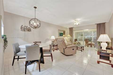 5000 NW 36th St, Lauderdale Lakes, FL 33319
